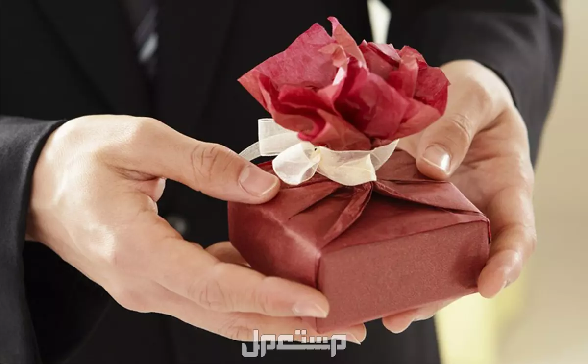 دليلك لأفضل هدية للزوجة في عيد ميلادها 2025 هدية عيد ميلاد زوجتي 2024