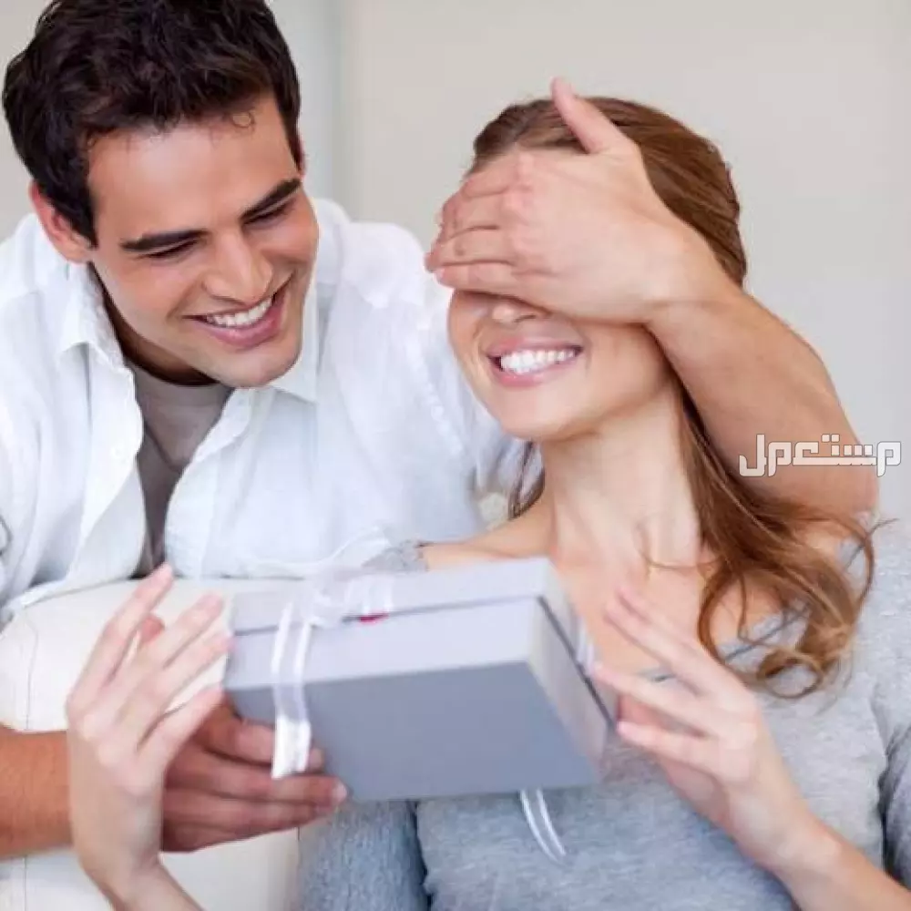 دليلك لأفضل هدية للزوجة في عيد ميلادها 2025 هدية للزوجة