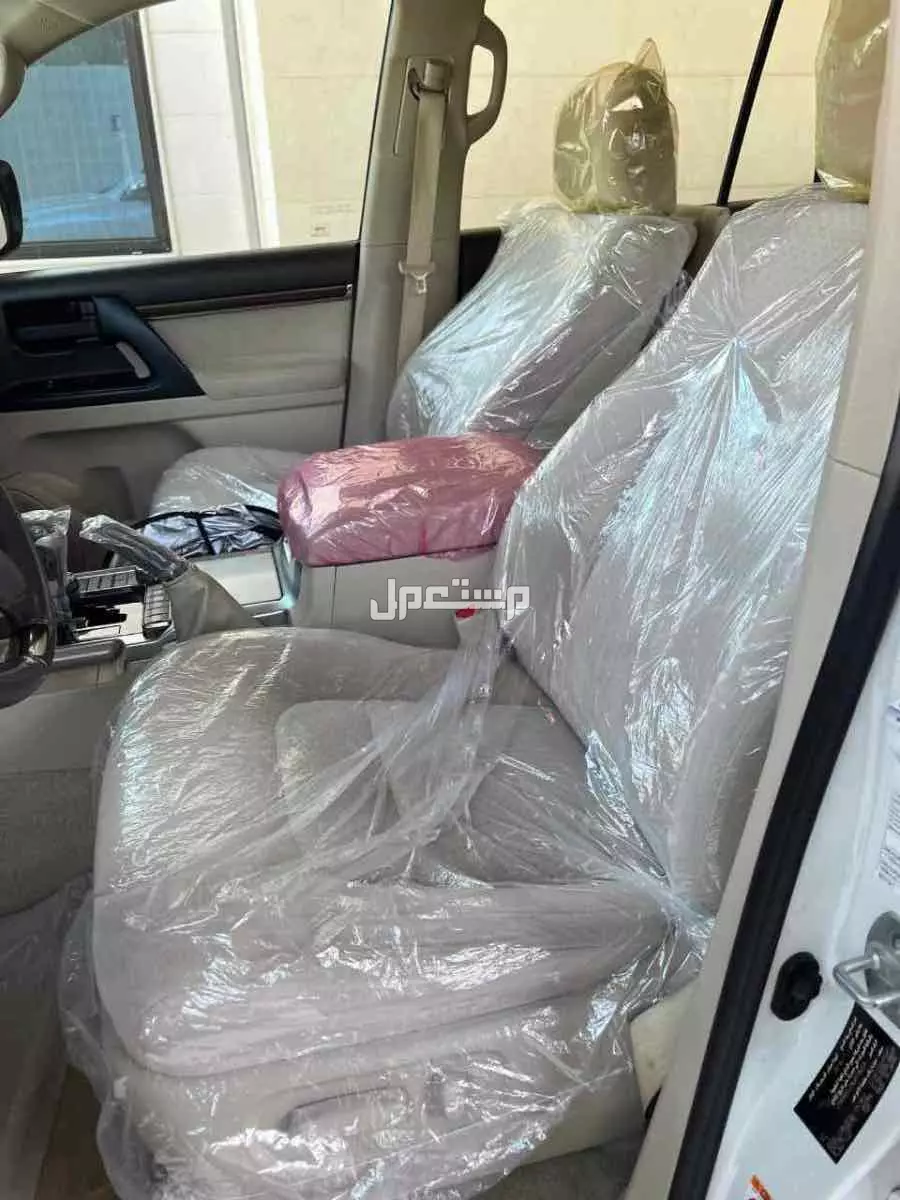 تويوتا لاندكروزر 2019 في أبو ظبي بسعر 80 ألف درهم إماراتي