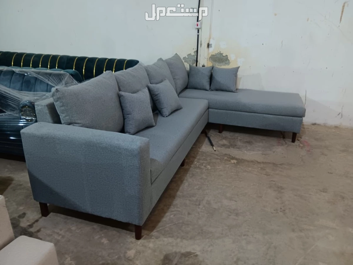 كنب جديد جاهز للبيع شامل التوصيل بالرياض