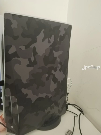 سوني 5 لبيع اسعر اسوم وصل 1650 الي يبغى يتوصل معي خاص  معه شريط قراند