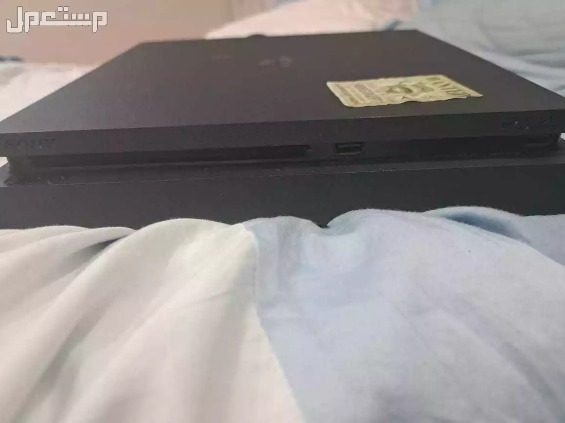 سوني 5 سلم مستعمل شغال 100% عله خدوش بسيطة