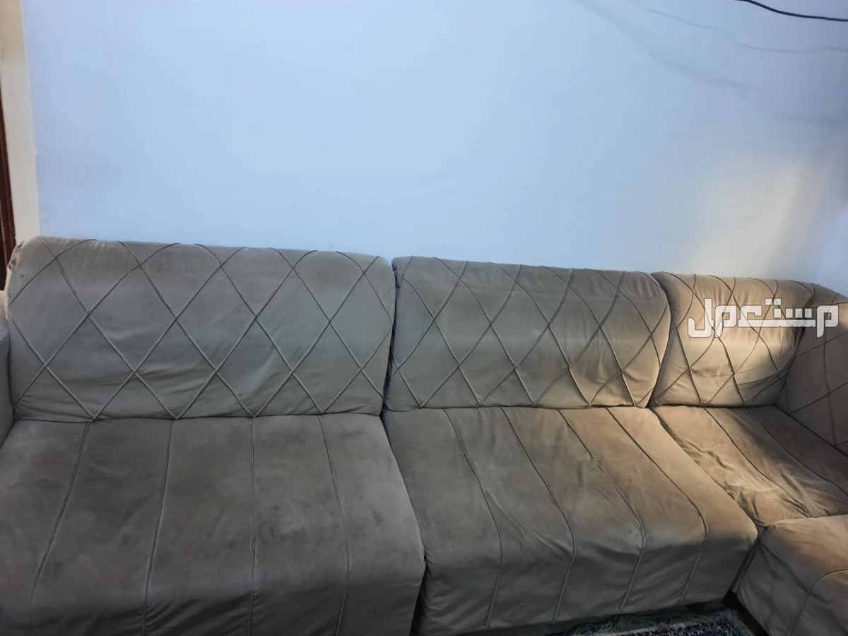 كنب مستعمل يتنظف يرجع لك وكاله للبيع