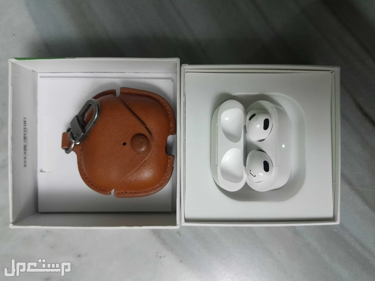 airpods 3 في قسم حلوان بسعر 250 جنيه مصري