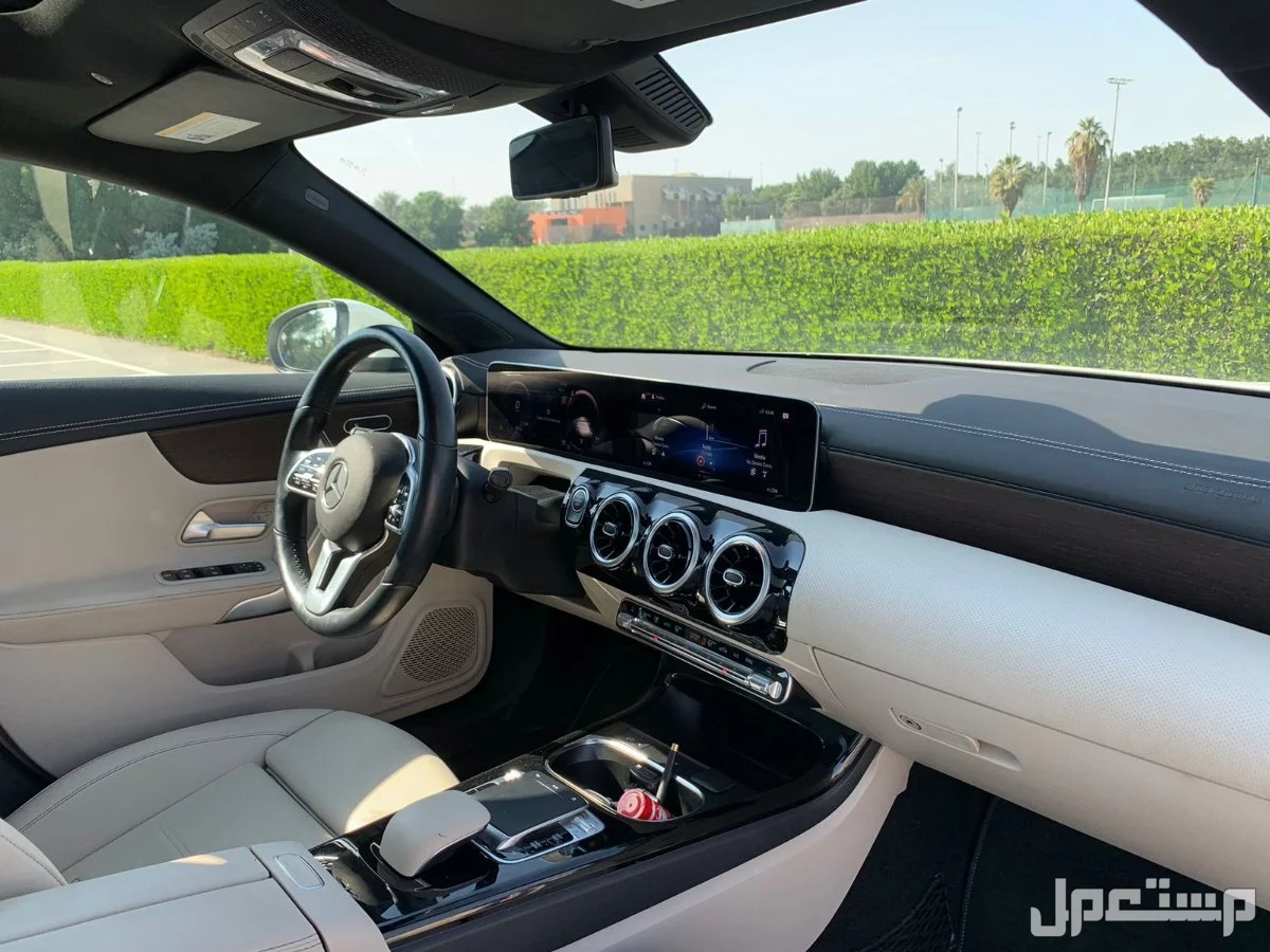 مرسيدس بنز CLA250 موديل 2020 في عجمان بسعر 105000الف درهم