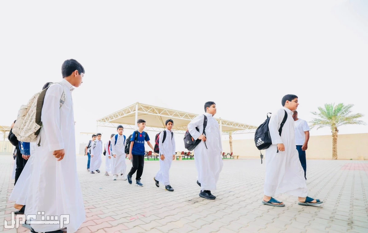 كم باقي على اختبارات الفصل الثاني 1446؟ العد التنازلي التقويم الدراسي 1447