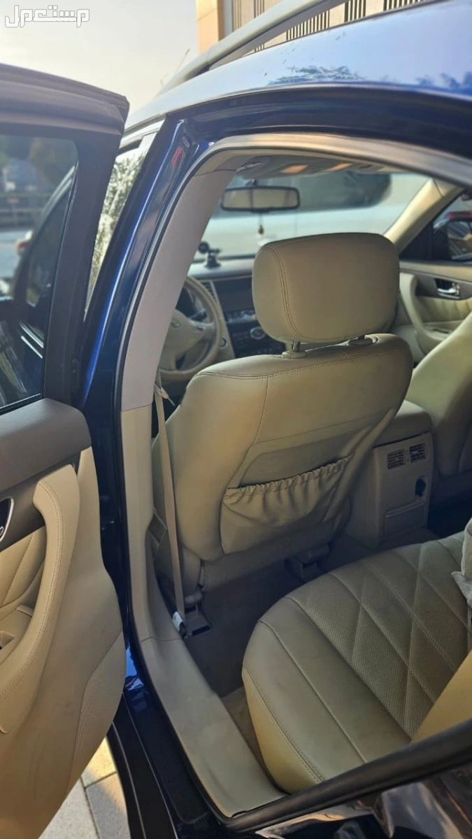 انفنتي QX70 2020 في دبي بسعر 90 ألف درهم إماراتي