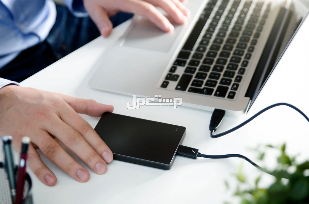 أفضل انواع الهاردات الخارجية 2025 والفرق بين SSD و HDD انواع الهاردات الخارجية 2025