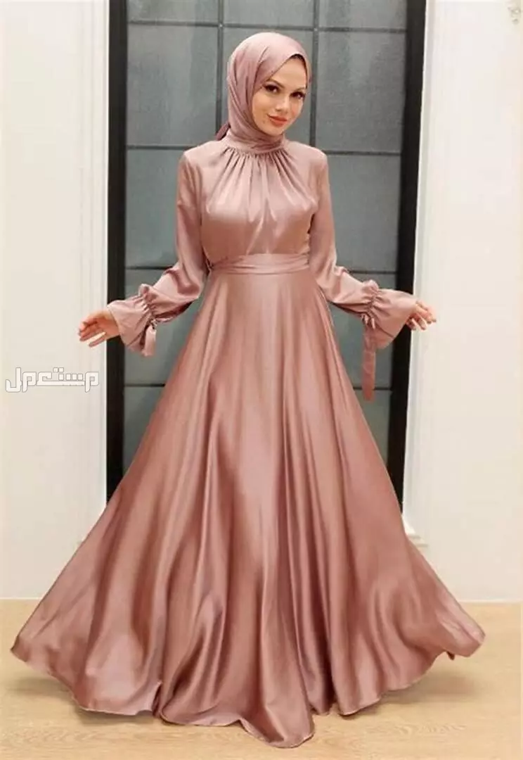 أجمل فساتين مناسبات 2025 والأسعار (صور) فساتين سهرة 2025 للنساء: تصميمات مبهرة لاحتفالات 2025