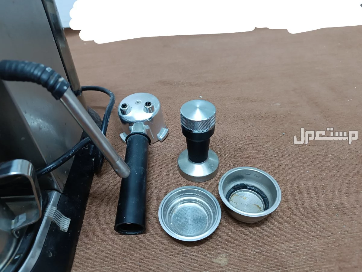مكنة قهوة في الرياض بسعر 500 ريال سعودي