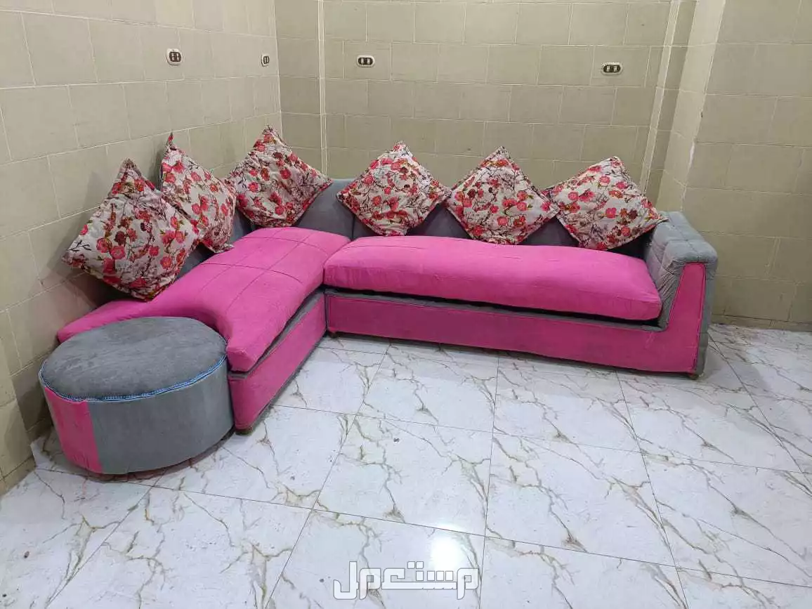 ركنة للبيع شدودة فى حالة الزيرو بسعر 4000