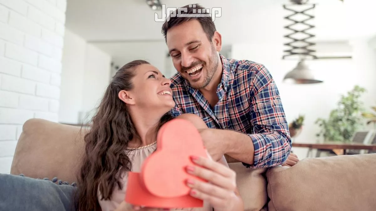 موعد عيد الحب 2025 وكيفية الاحتفال بأفكار بسيطة غير مكلفة طرق الاحتفال بعيد الحب 2025