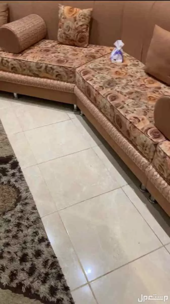 القصيم رياض الخبراء كنب مستعمل نظيف