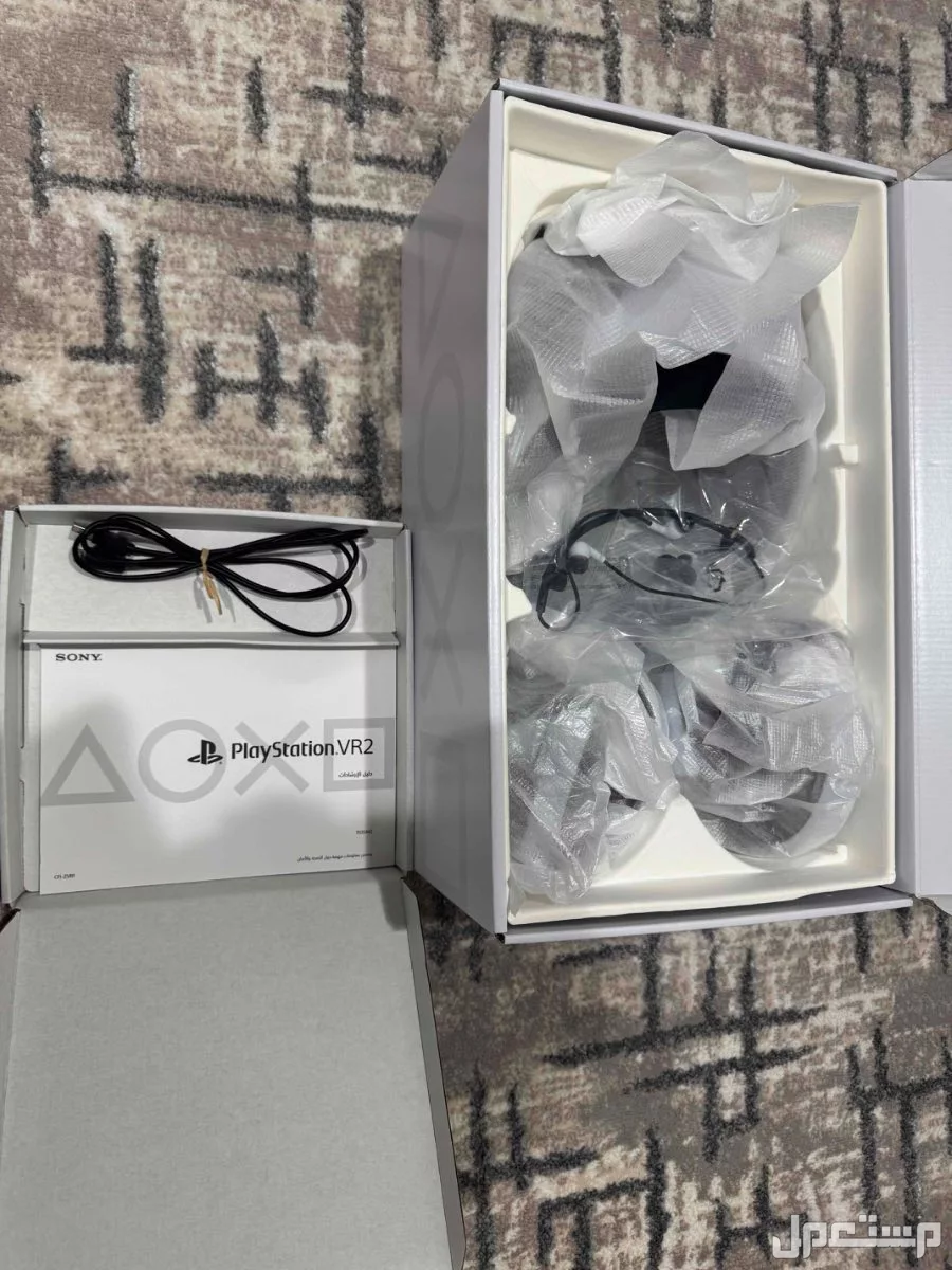 للبيع بلايستيشن VR2 اخو الجديد