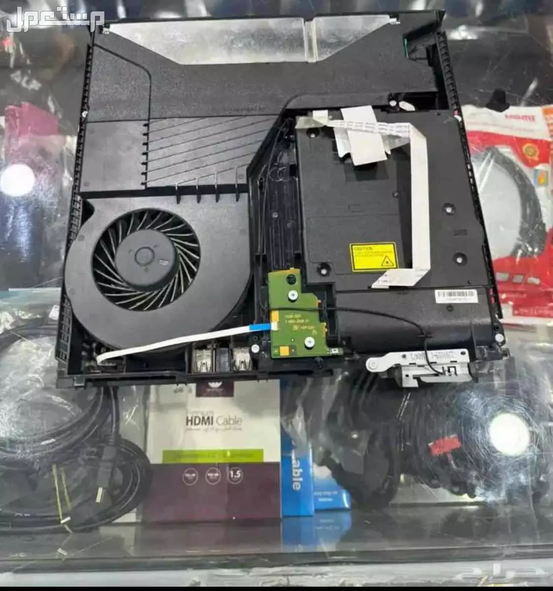 للبيع سوني 4 (Ps4) نسخة الفات 535 جيجا أخو الجديد نظيف
