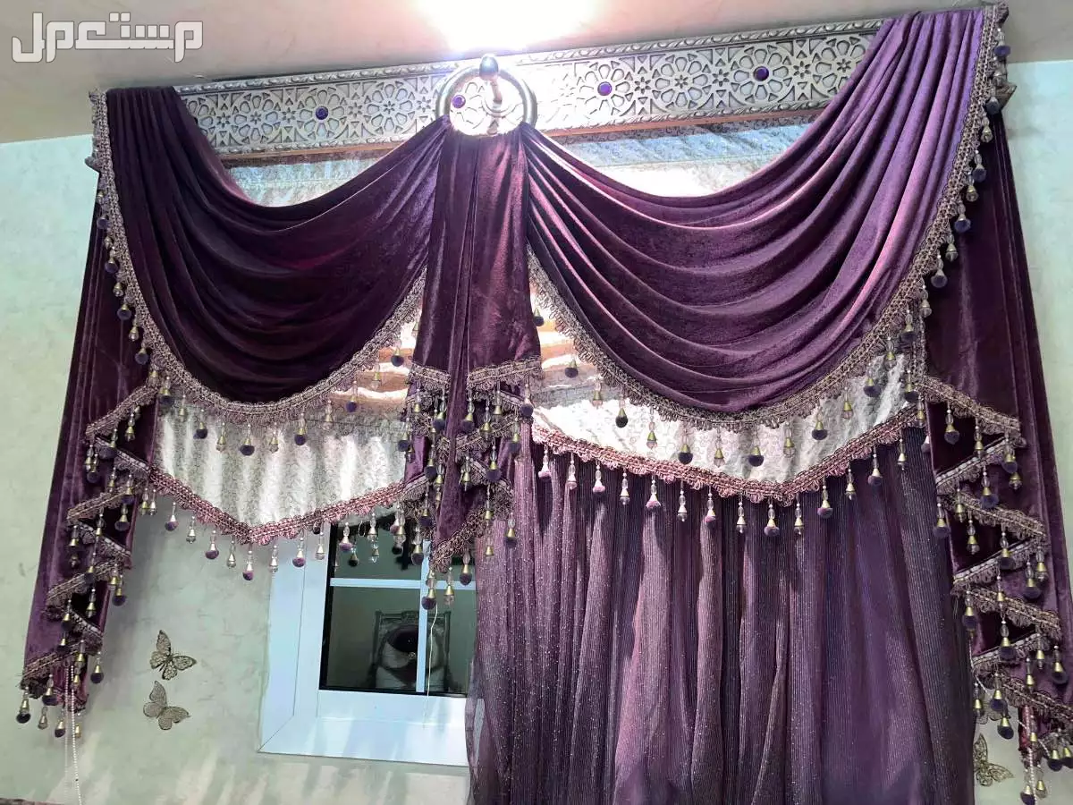 كنب مغربي نظيف كامل للبيع في جدة بسعر 3500 ريال سعودي