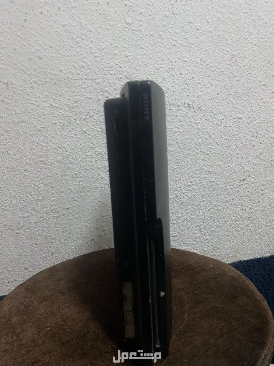 سوني 3 للبيع الحق 450بس في جدة