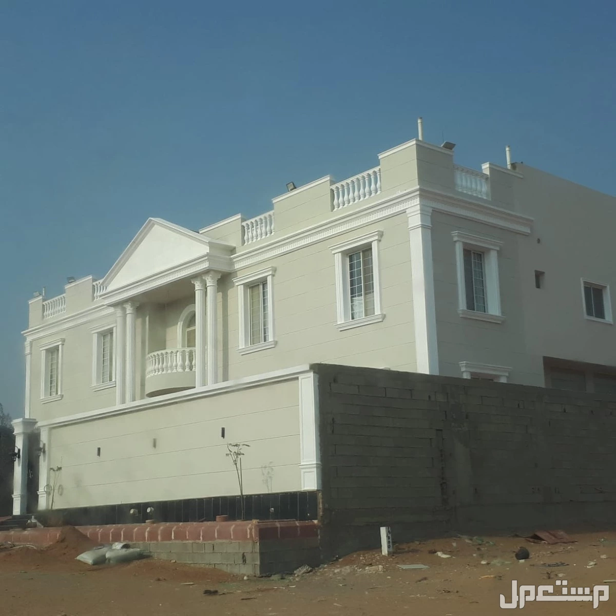 جي ار سي جبس فرنسي  في جدة بسعر 120