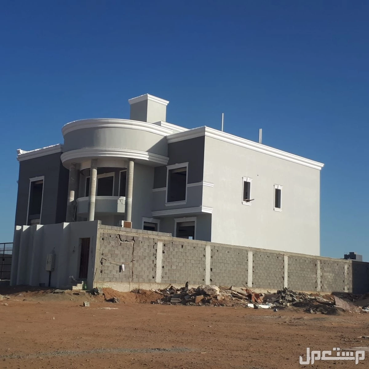جي ار سي جبس فرنسي  في جدة بسعر 120