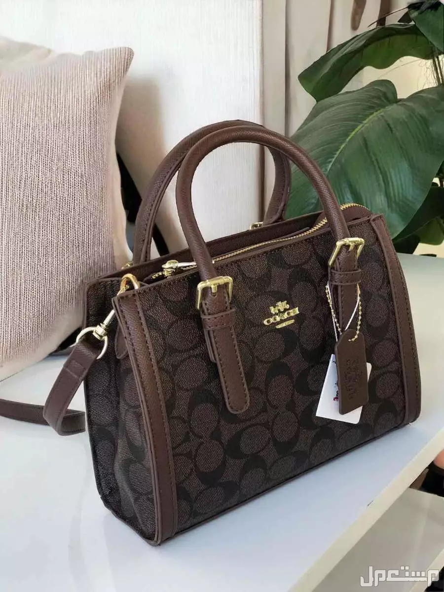 شنط ماركة كوتش ماستر كوالتي حجم وسط