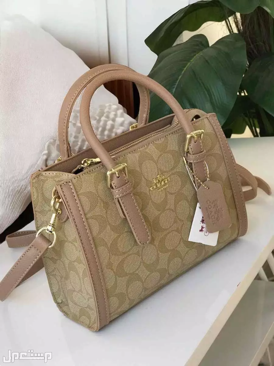 شنط ماركة كوتش ماستر كوالتي حجم وسط