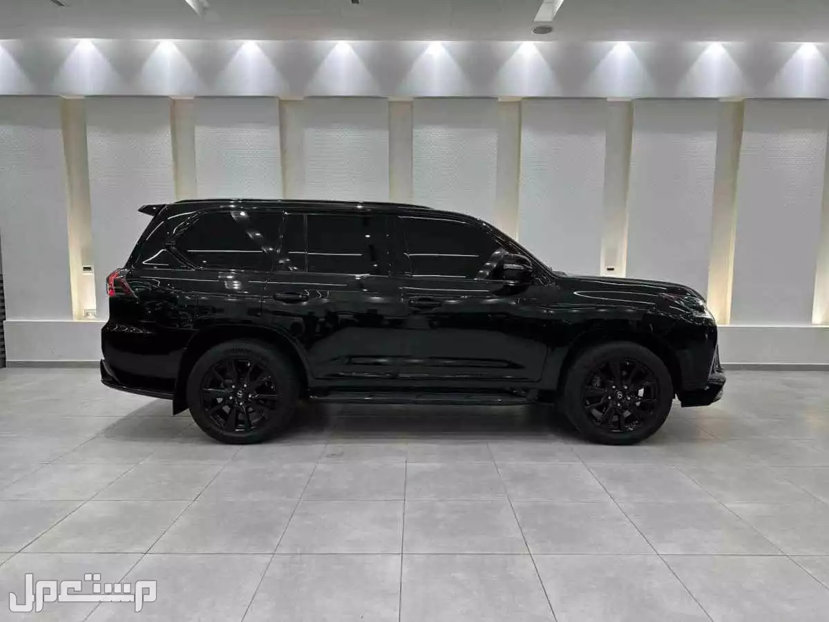 لكزس LX 2019 في أبو ظبي بسعر 190 ألف درهم إماراتي
