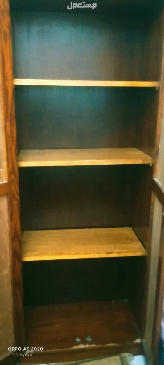 مكتبة عملية للبيع  في قسم أول المنتزة بسعر 2700 جنيه مصري