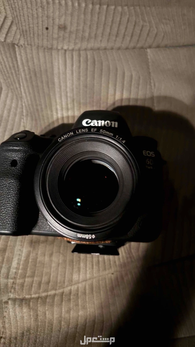 كاميرا كانون d6markII مع عدسه كانون 50mm في جدة بسعر 4500 ريال سعودي