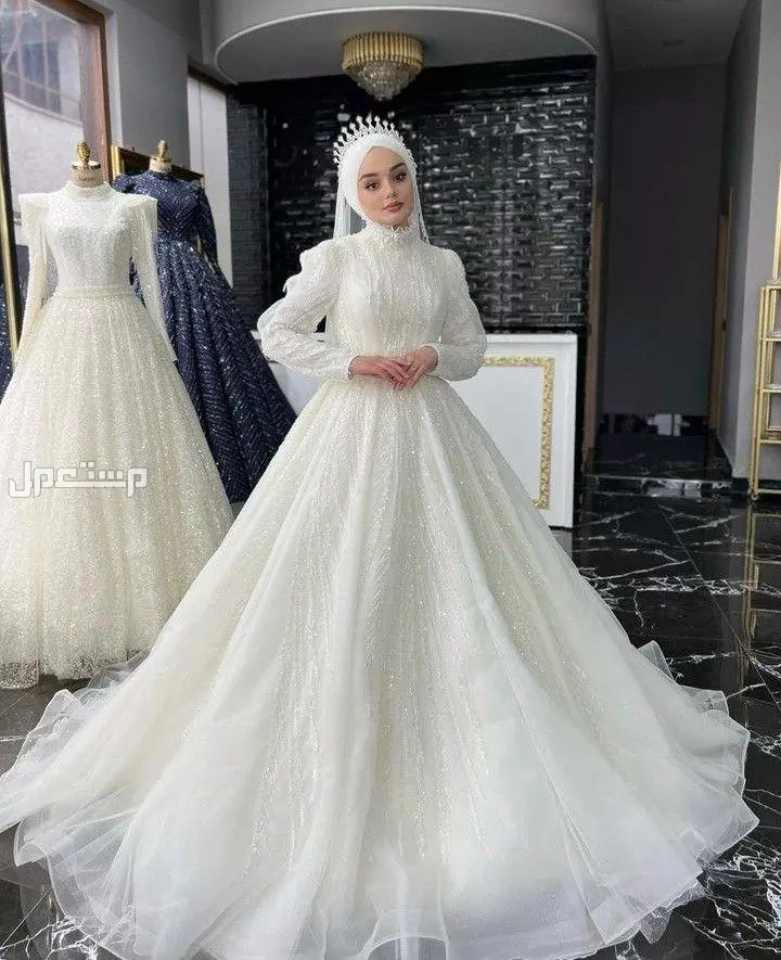 كيف تختارين فستان الزفاف لعام 2025 فستان زفاف عصري لعام 2025