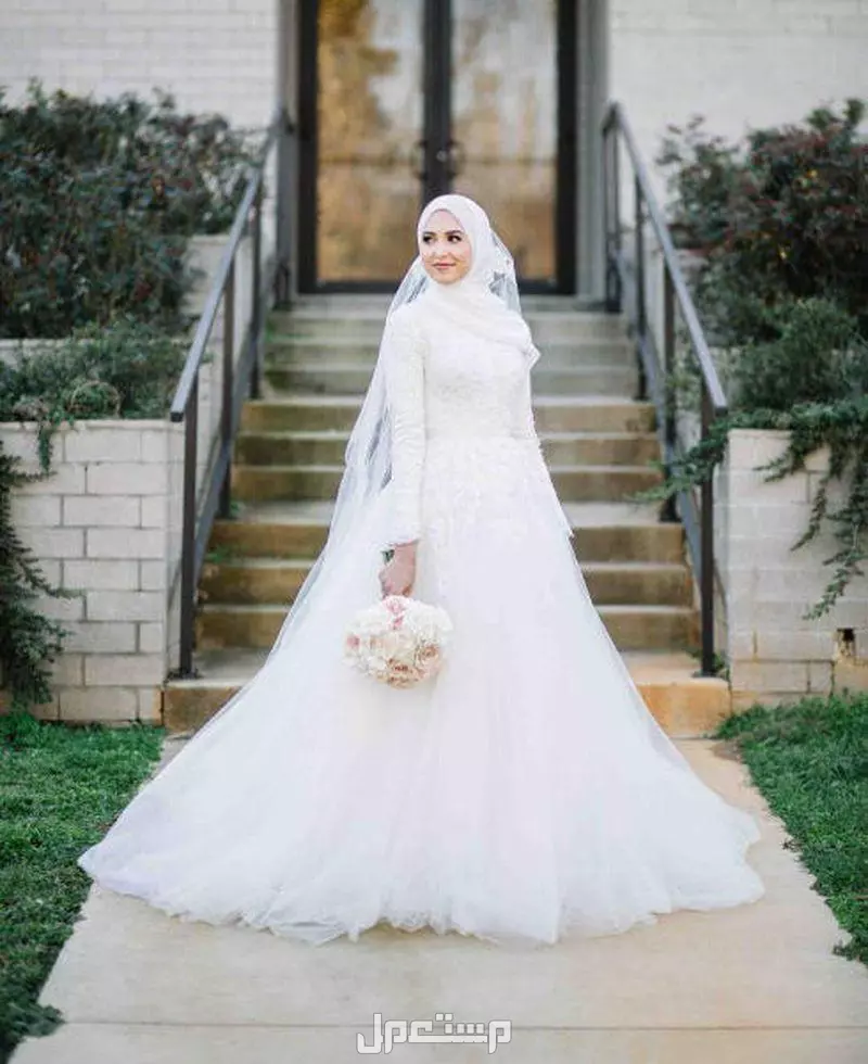كيف تختارين فستان الزفاف لعام 2025 فستان زفاف بقصة مميزة 2025