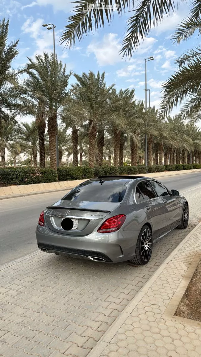 مرسيدس بنز C-Class 2015 في الرياض بسعر 87 ألف ريال سعودي