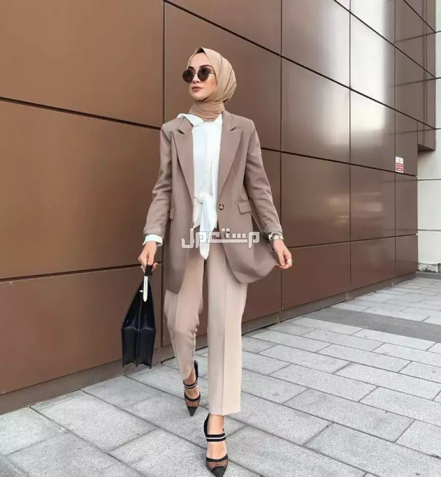 أحدث ستايلات البدل الحريمي للمناسبات والعمل بدل بنات كلاسيك
