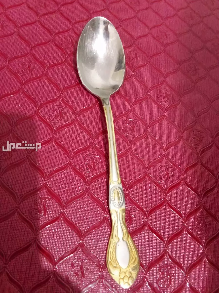 شنطة ملاعق طعام وسكاكين للمطبخ