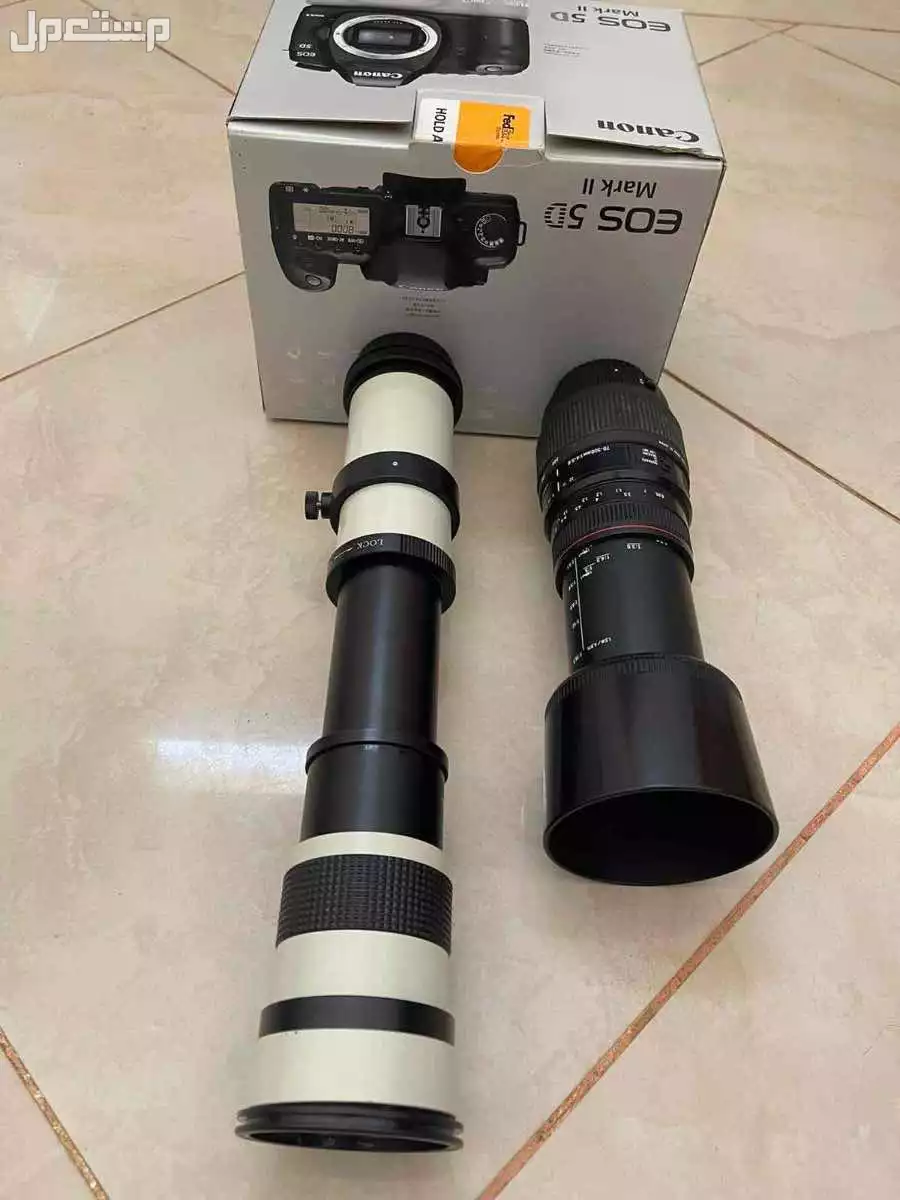للبيع كاميرا كانون canon وملحقاتها في بريدة