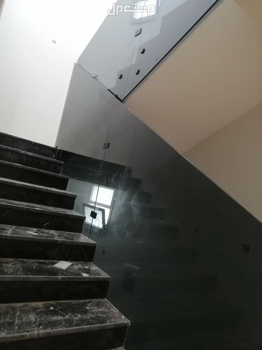 زجاج سكريت ومرايات شورات واجهات مكاتب زجاج مريات شورات قواطع واجهات زجاج سكريت واجهات مكاتب زجاج مريات شورات قواطع واجهات زجاج سكريت
