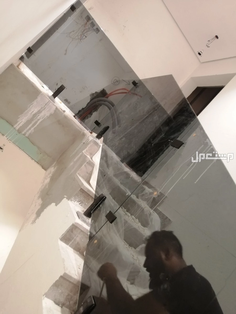 زجاج سكريت ومرايات شورات واجهات مكاتب زجاج مريات شورات قواطع واجهات زجاج سكريت واجهات مكاتب زجاج مريات شورات قواطع واجهات زجاج سكريت