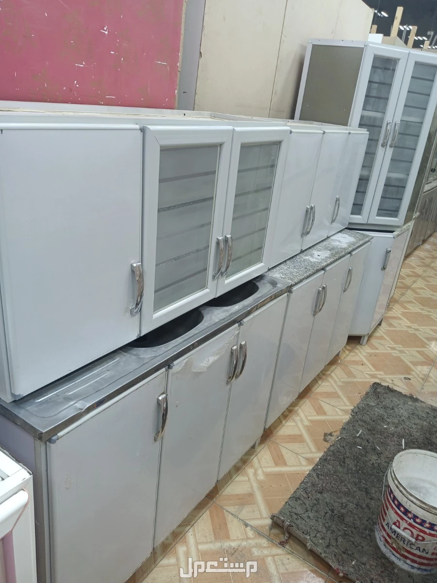 مطابخ مستعمله تشبه الجديد  في الرياض بسعر ألف ريال سعودي
