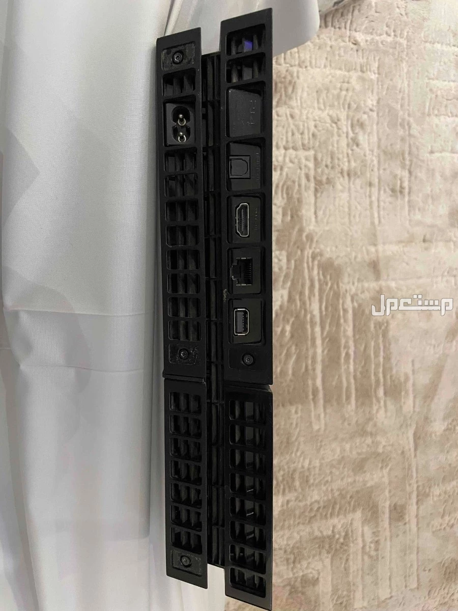 سوني4 نظيف  في البدائع بسعر 400 ريال سعودي