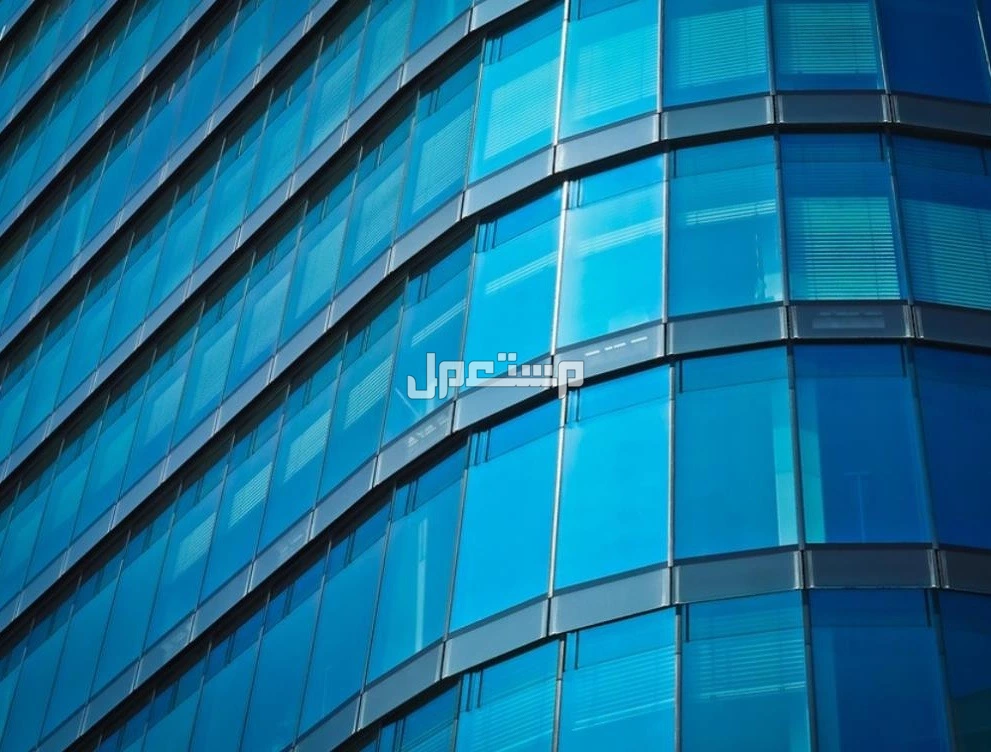 مميزات وعيوب الزجاج العاكس.. كيف تختار الزجاج المناسب لديكور المنزل؟ ما هي عيوب الزجاج العاكس؟