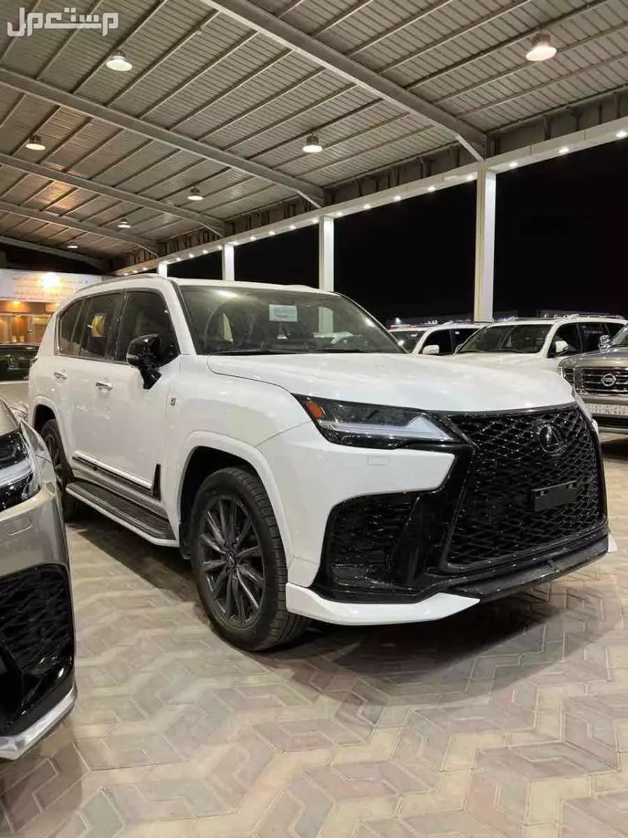 للبيع جيب لكزس Lx600 F sport 2024