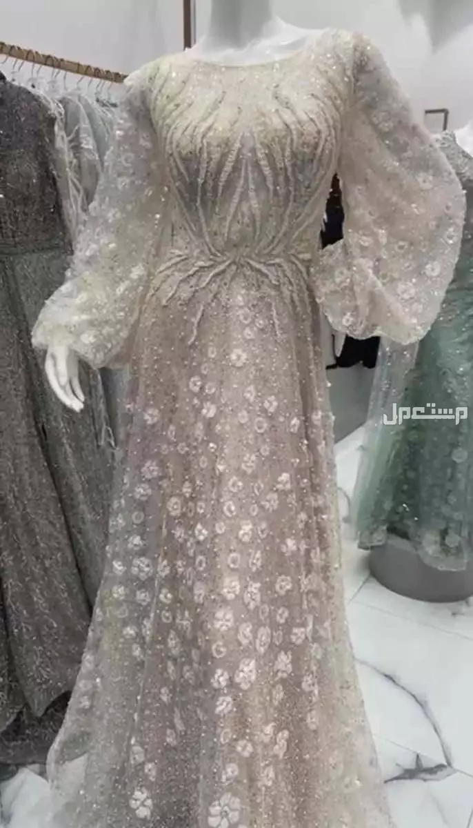فستان فرح فخم انلبس مره واحدة فقط