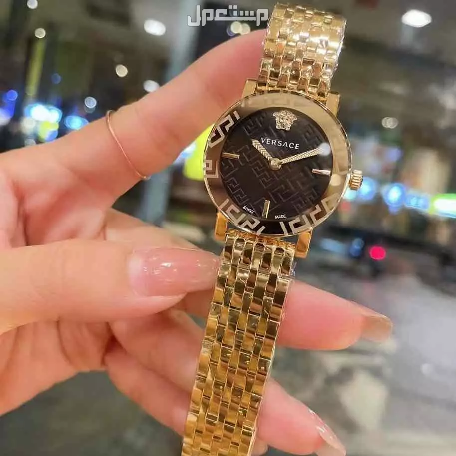 ساعه ماركة فرزاتشي 💎. موديلات نسائي مميزه الأكثر طلباً 🔥 . درجه اولى السير استيل نظيف + جلد ناعم ✅ تقليد درجه اولى - طبق الأصل تماماً💎 .  الرياض