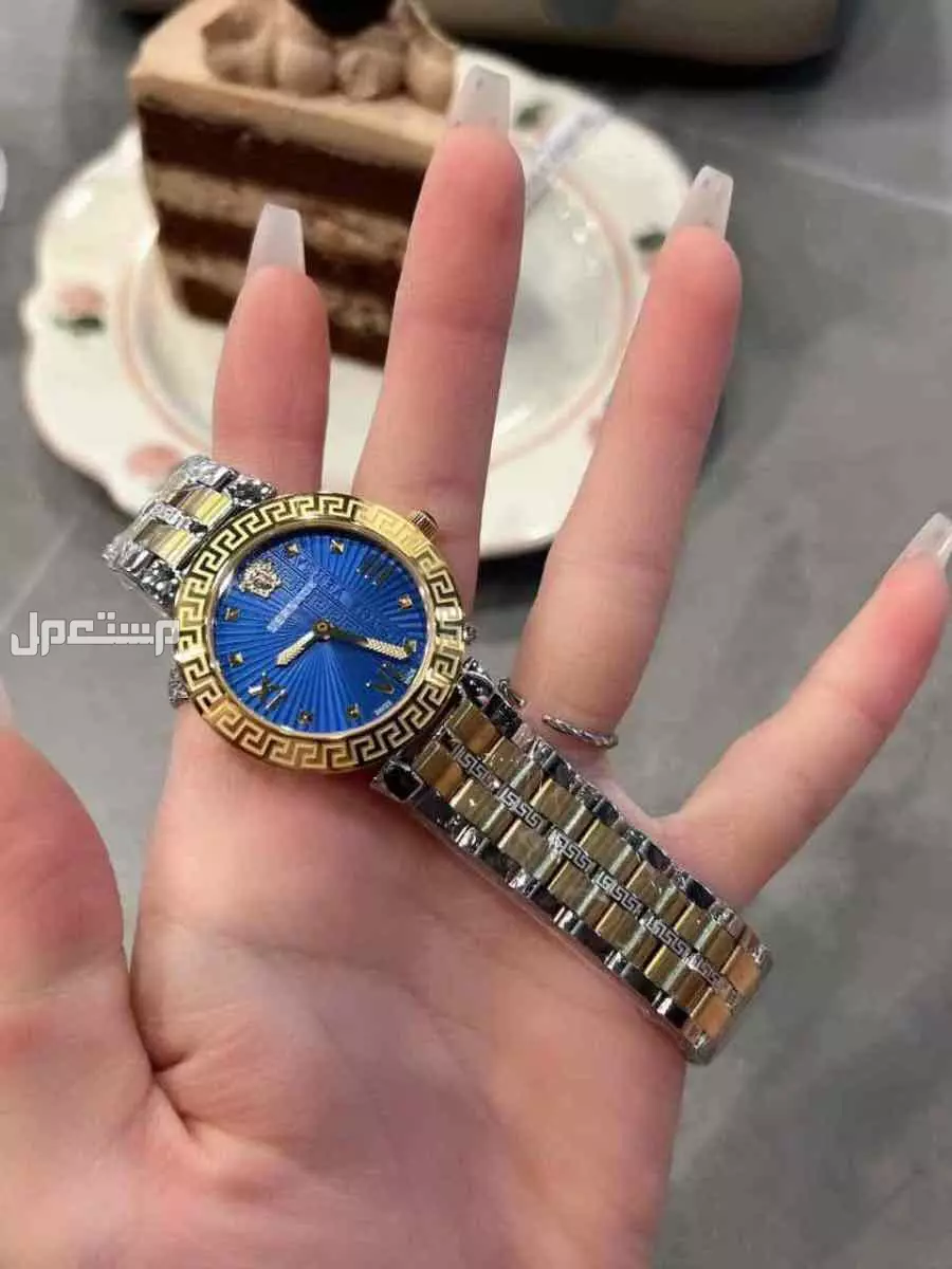 ساعه ماركة فرزاتشي 💎. موديلات نسائي مميزه الأكثر طلباً 🔥 . درجه اولى السير استيل نظيف + جلد ناعم ✅ تقليد درجه اولى - طبق الأصل تماماً💎 .  الرياض