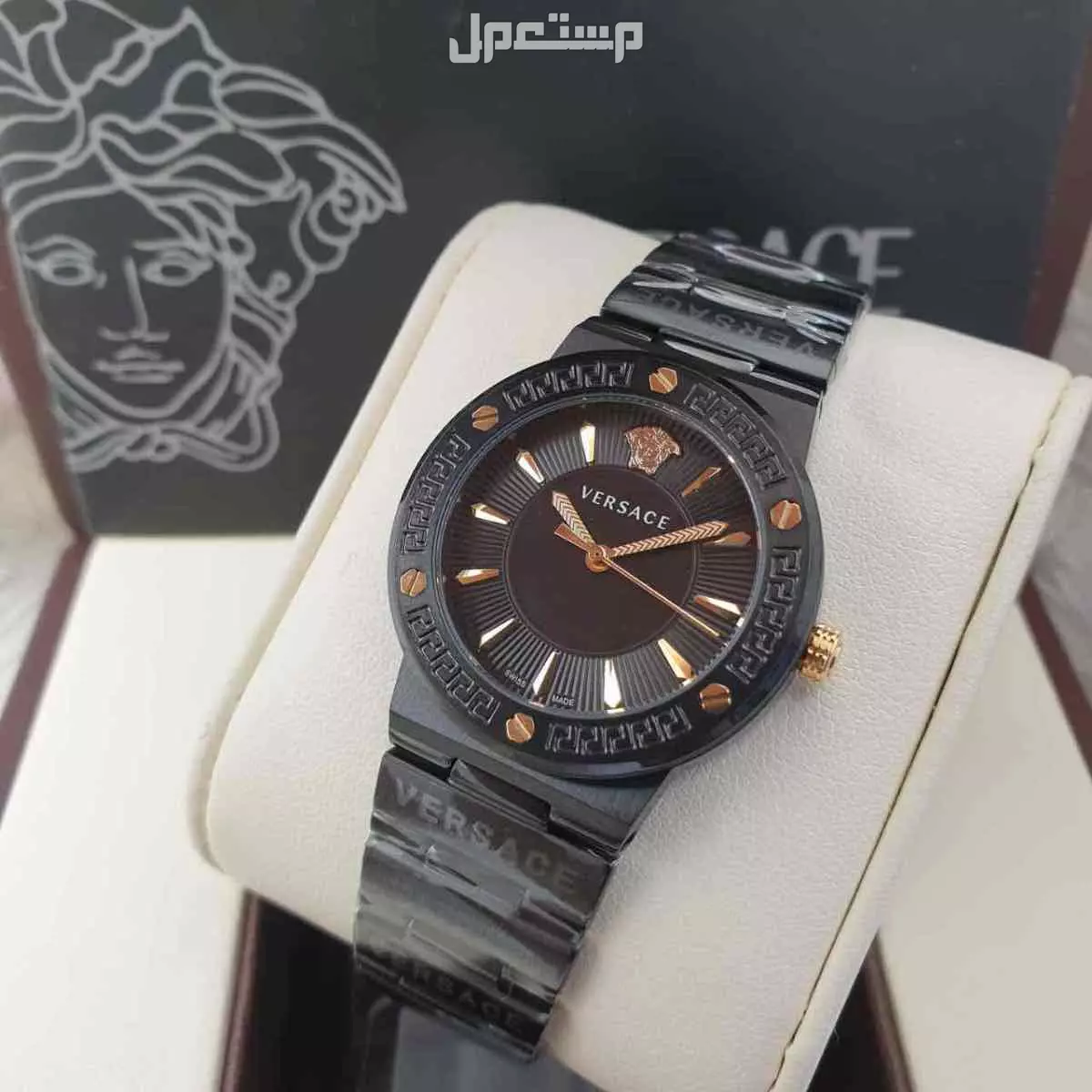 ساعه ماركة فرزاتشي 💎. موديلات نسائي مميزه الأكثر طلباً 🔥 . درجه اولى السير استيل نظيف + جلد ناعم ✅ تقليد درجه اولى - طبق الأصل تماماً💎 .  الرياض