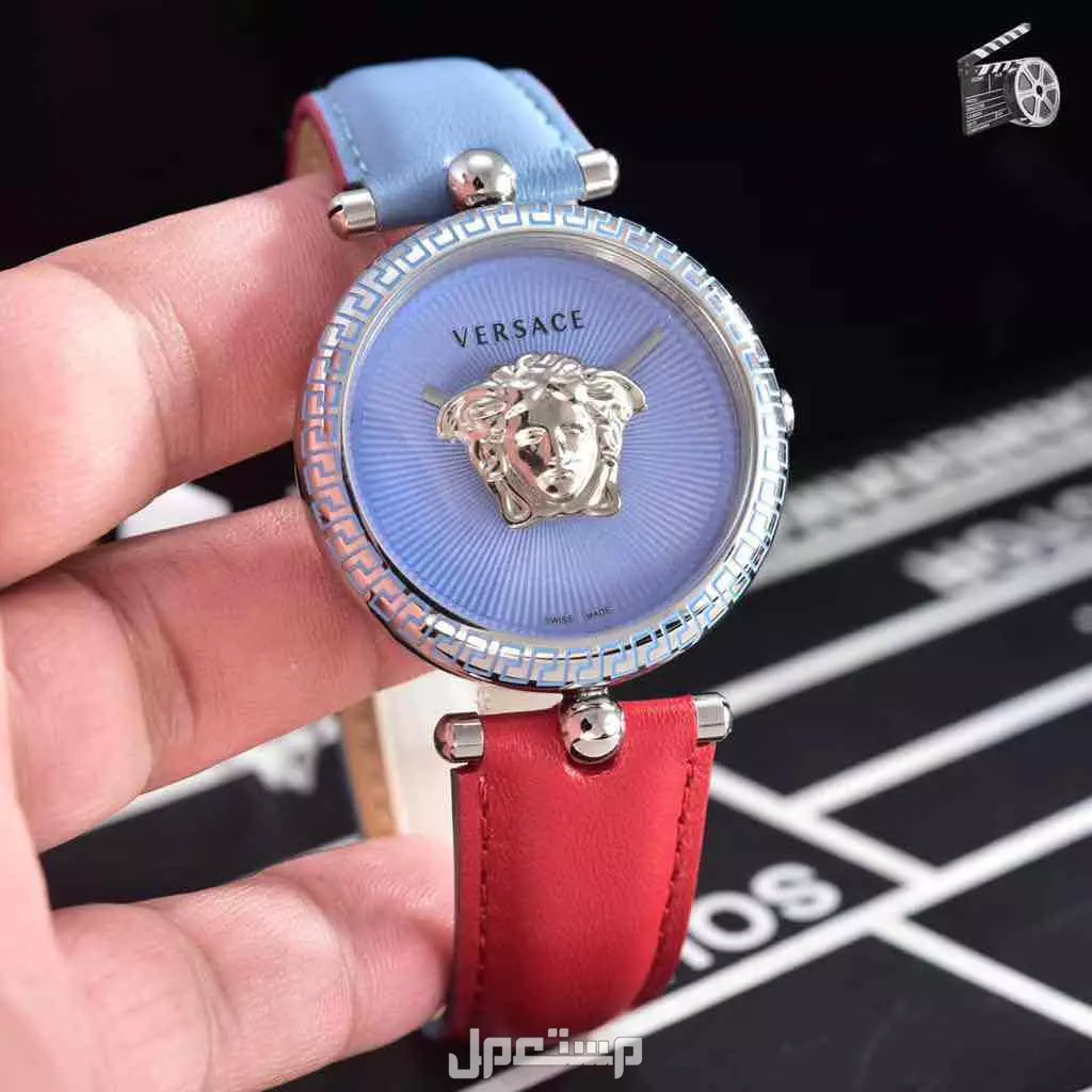 ساعه ماركة فرزاتشي 💎. موديلات نسائي مميزه الأكثر طلباً 🔥 . درجه اولى السير استيل نظيف + جلد ناعم ✅ تقليد درجه اولى - طبق الأصل تماماً💎 .  الرياض