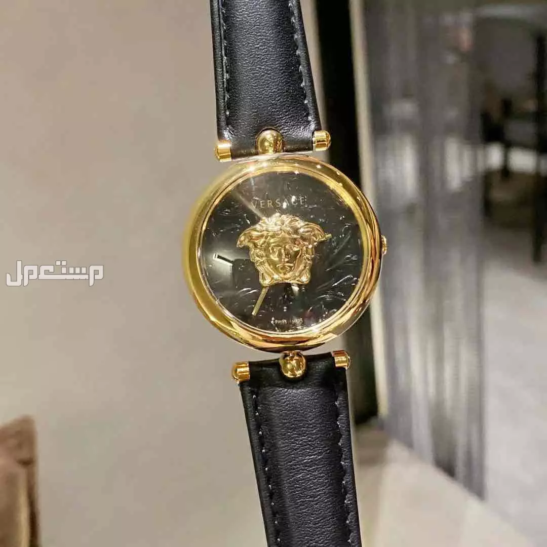 ساعه ماركة فرزاتشي 💎. موديلات نسائي مميزه الأكثر طلباً 🔥 . درجه اولى السير استيل نظيف + جلد ناعم ✅ تقليد درجه اولى - طبق الأصل تماماً💎 .  الرياض