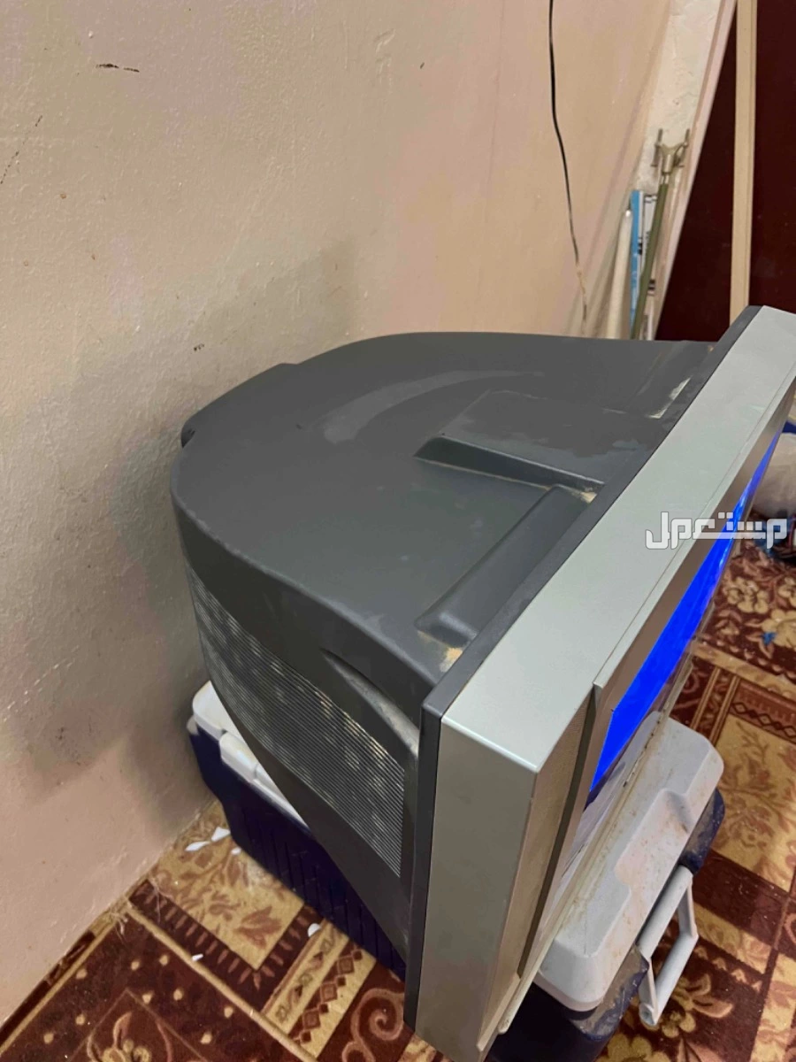 تلفزيون الطيبين بالرس بالف ريال  في الرس بسعر ألف ريال سعودي