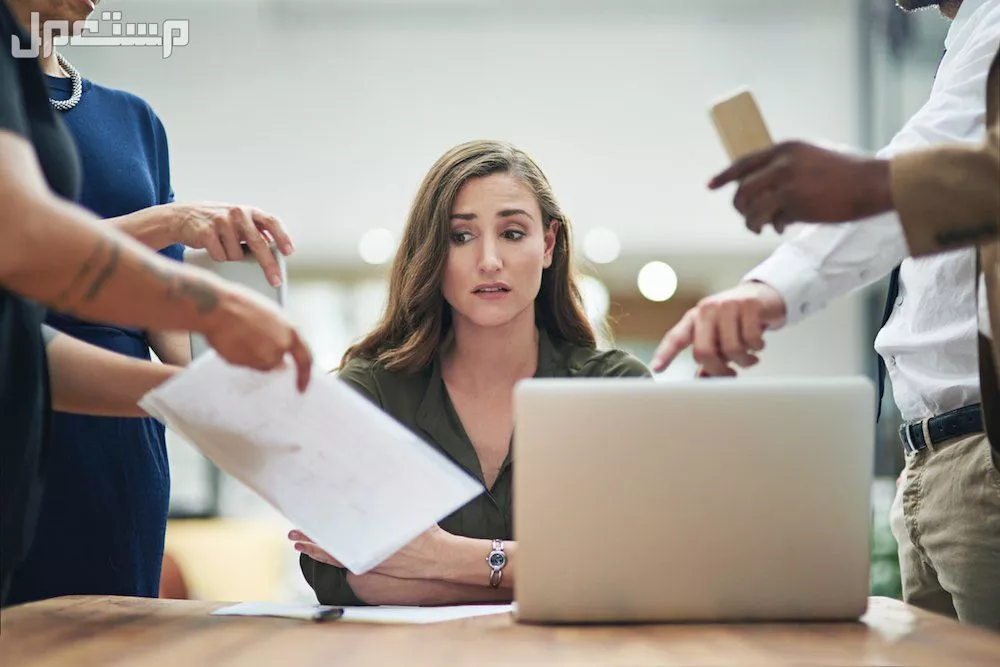 أسوأ عادات العمل التي تعيق نجاحك وكيفية التخلص منها نهائيًا أسوأ عادات العمل التي تعيق نجاحك