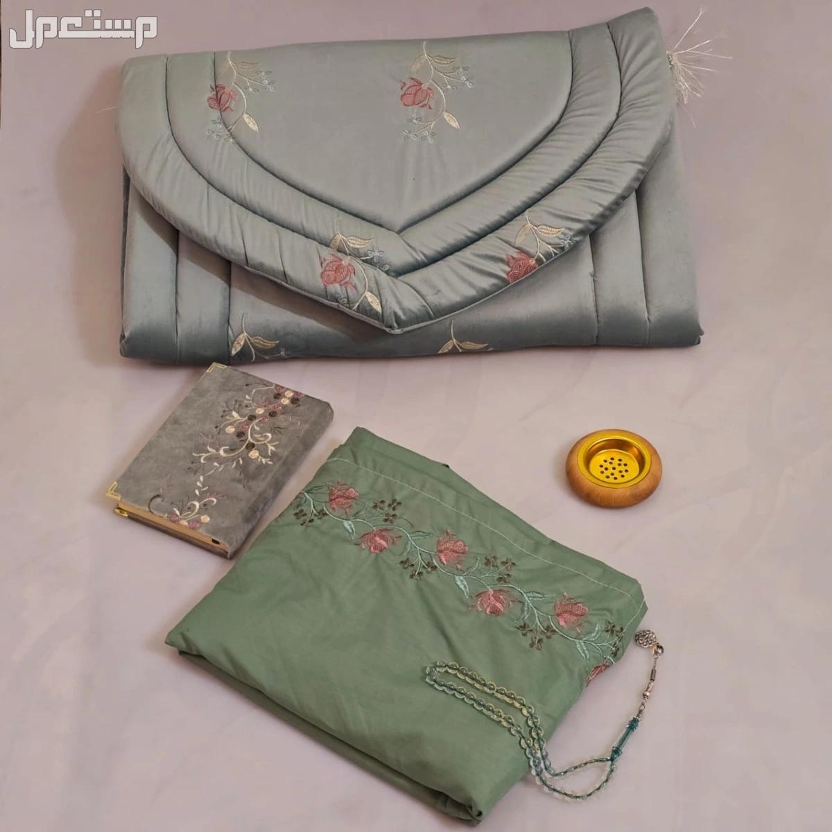 طقم صلاة عرايس فخم شامل التوصيل والشحن