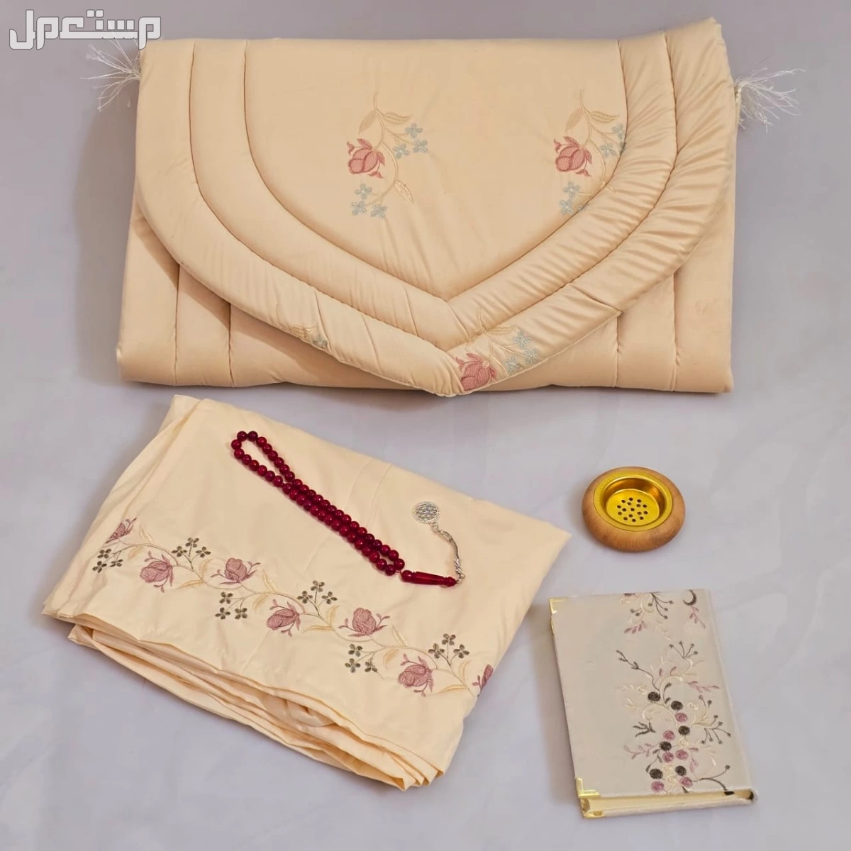 طقم صلاة عرايس فخم شامل التوصيل والشحن